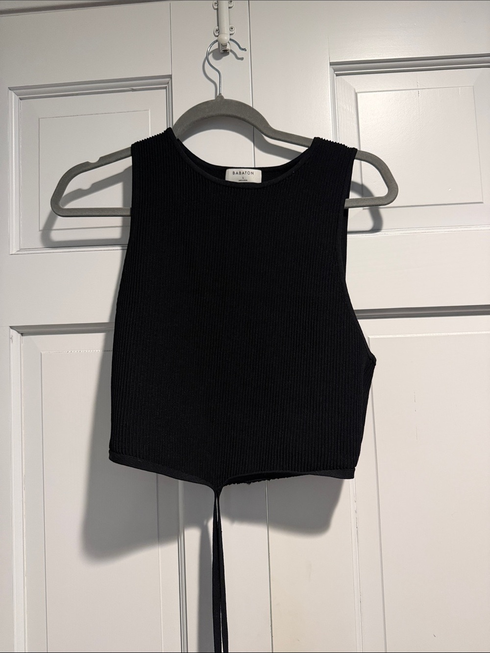 Babaton Black Ribbed Tie-Hem Tank